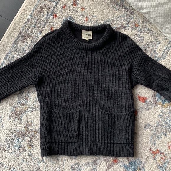 💜 Aritzia black knit long sleeve sweater - Picture 3 of 6